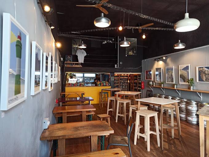 Installation d'un système d'alarme dans un bar à Marseille